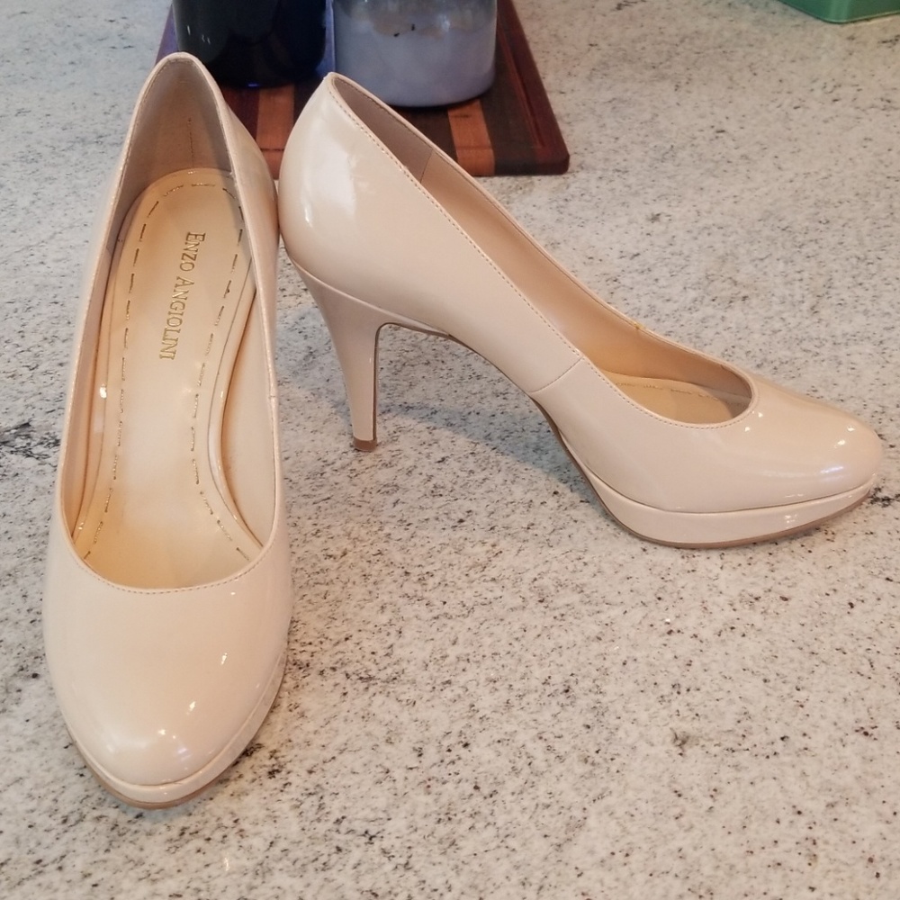 Patent leather nude heels